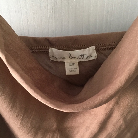 NWT Nine Britton Champagne River Cowl Neck Silk Blouse Size XS - Picture 7 of 13